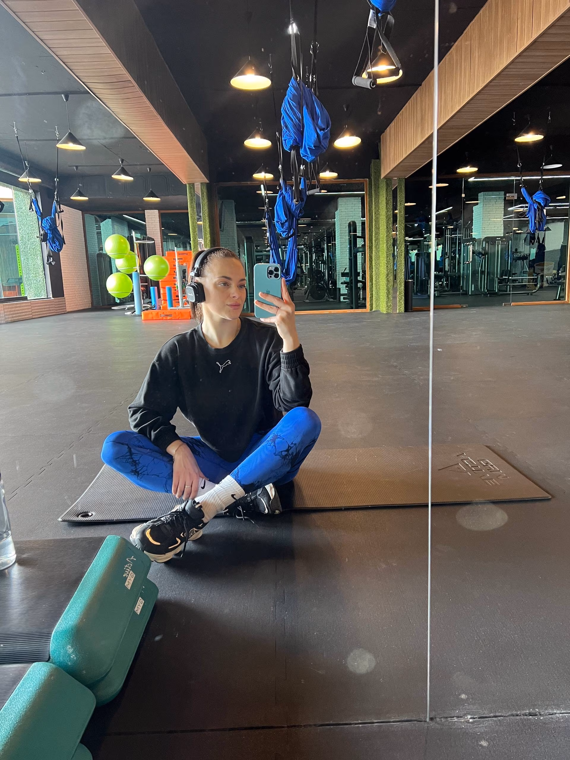 Valeria 29 Bodrum(TR); Ukraine (Odessa) Turkey Je cherche un homme qui soit mon meilleur ami