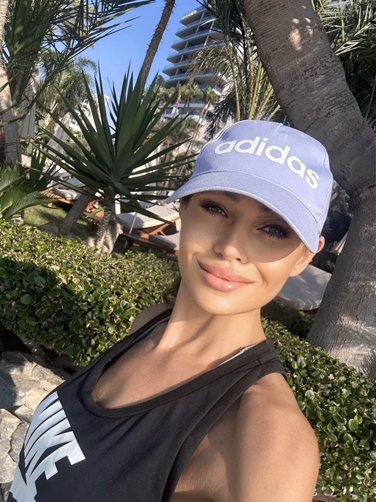 Olena 43 Cyprus/New York Cyprus Je veux un homme généreux