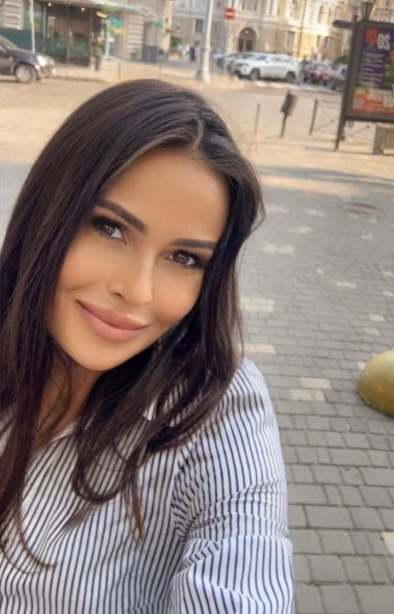 Olena 43 Cyprus/New York Cyprus Je veux un homme généreux