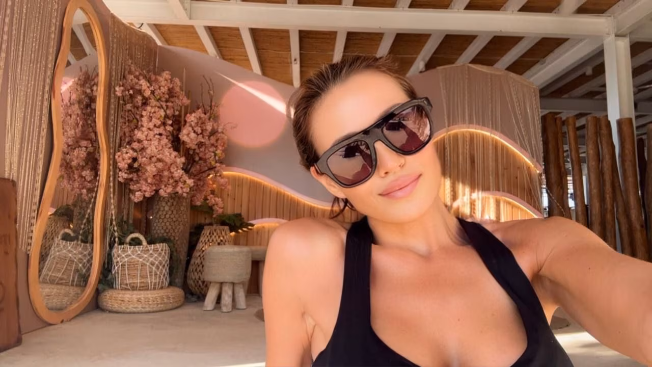 Olena 43 Cyprus/New York Cyprus Je veux un homme généreux
