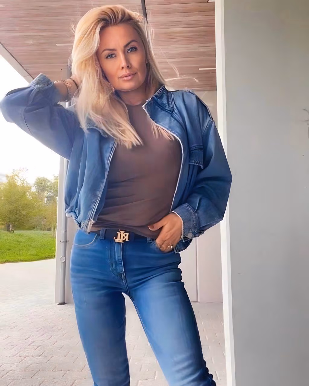 Iryna 42 Kryvyi Rih Ukraine Je veux un homme qui me respecte