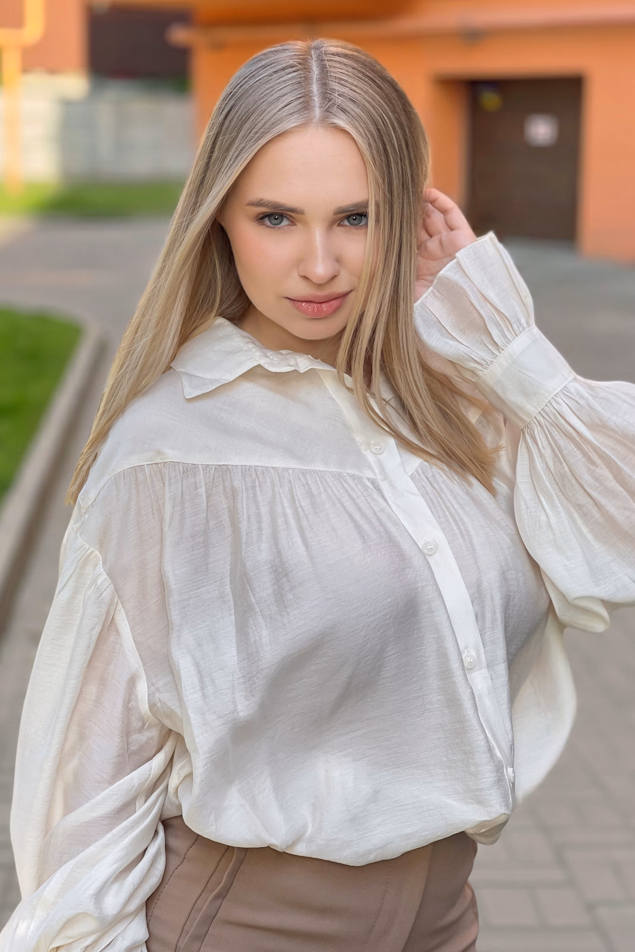 Elena 26 Kyiv  Ukraine Je veux un homme sûr de lui