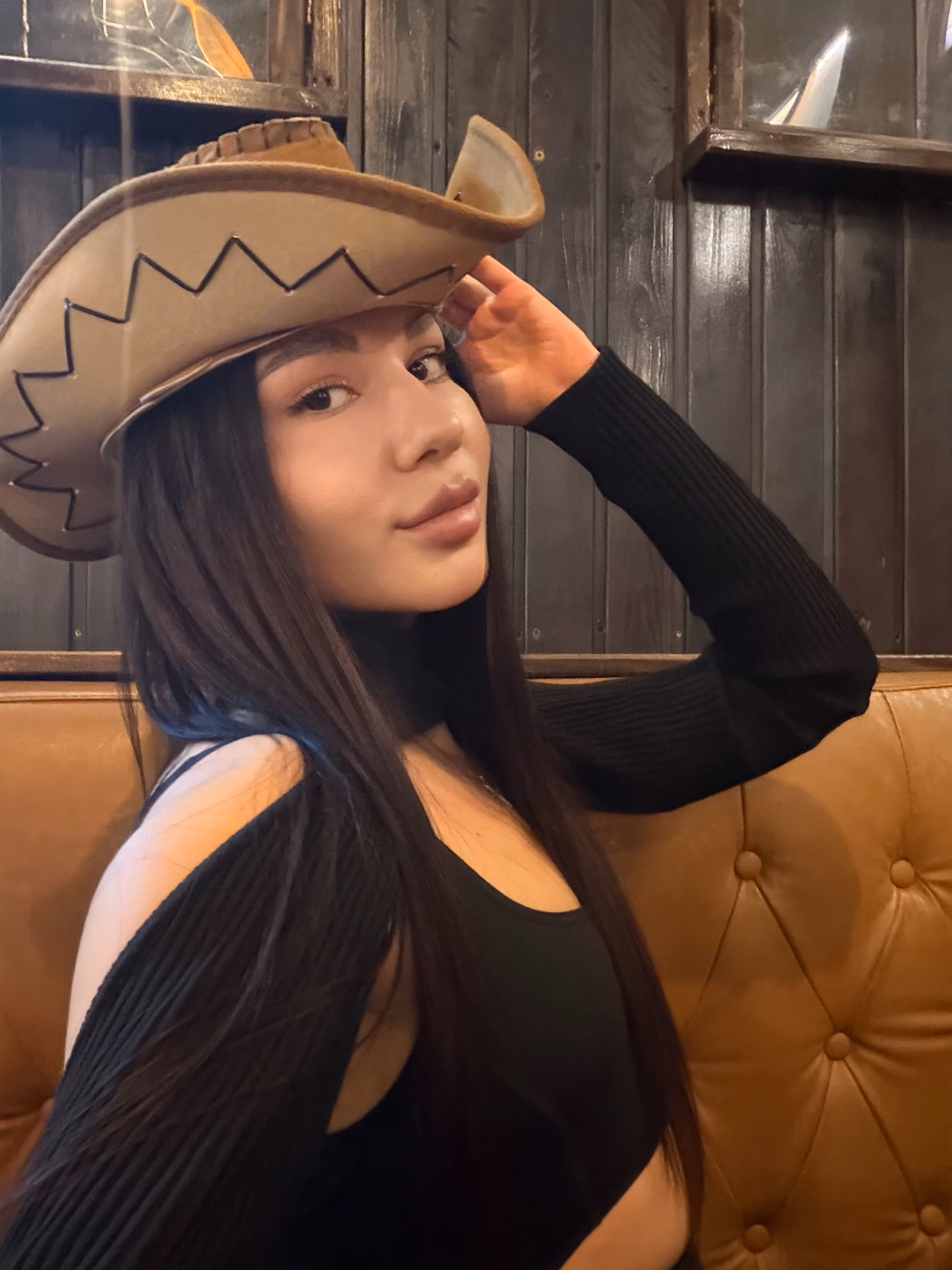 Ksenia 33 Cologne Germany Prête à rencontrer un homme attentionné