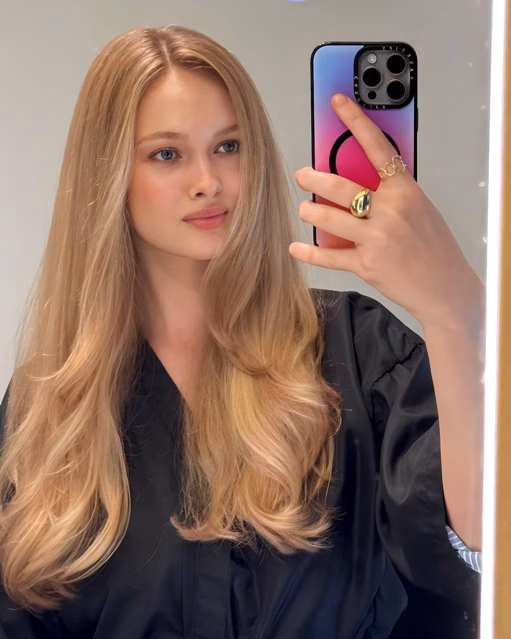 Oleksandra 22 LA USA Prête à rencontrer un homme fidèle