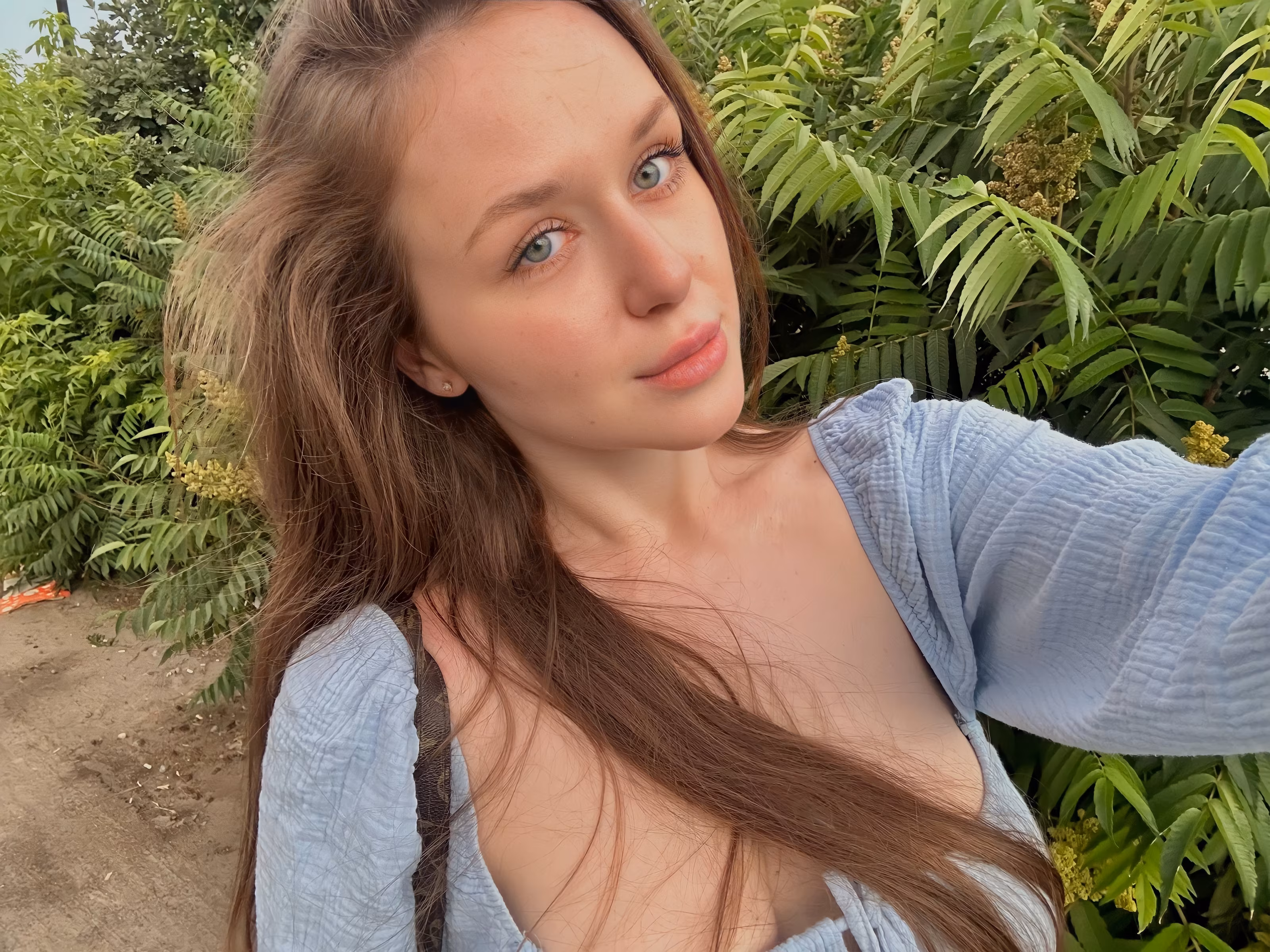 Yeva 22 Izyum Ukraine Prête à rencontrer un homme honnête