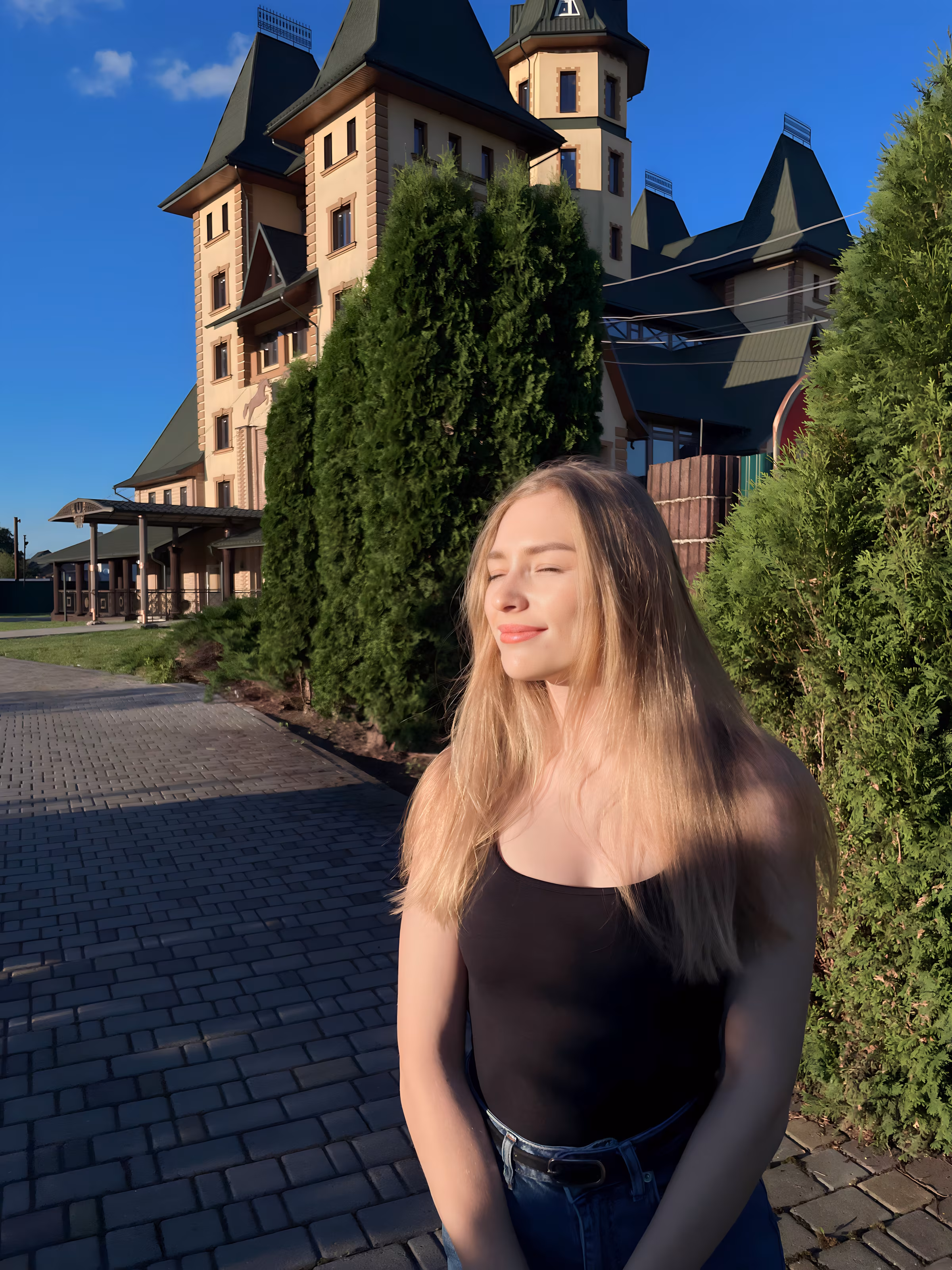Mariia 29 Chernivtsi  Ukraine Prête à rencontrer un homme optimiste