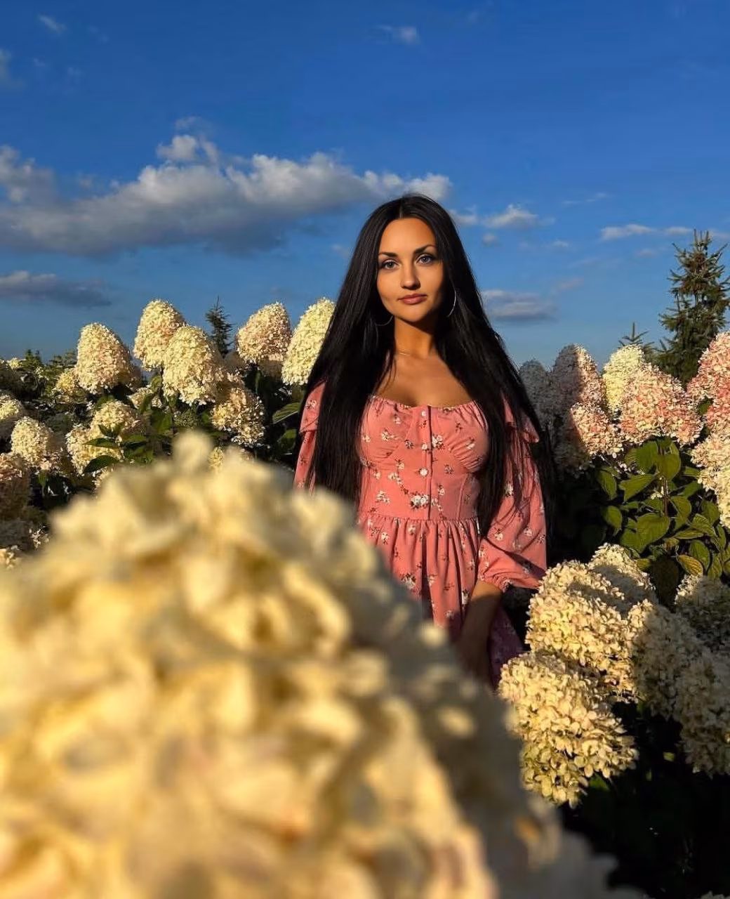 Olena 40 Chernihiv Ukraine Prête à rencontrer un homme optimiste