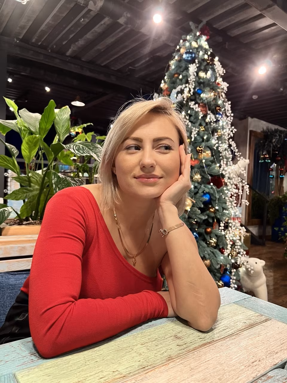 Lina 40 Kyiv   Ukraine Prête à rencontrer un homme protecteur