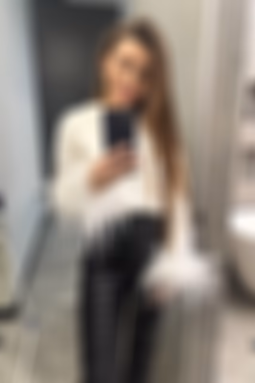 Anastasia 32 Kyiv  Ukraine Prête à rencontrer un homme qui m'aimera toujours