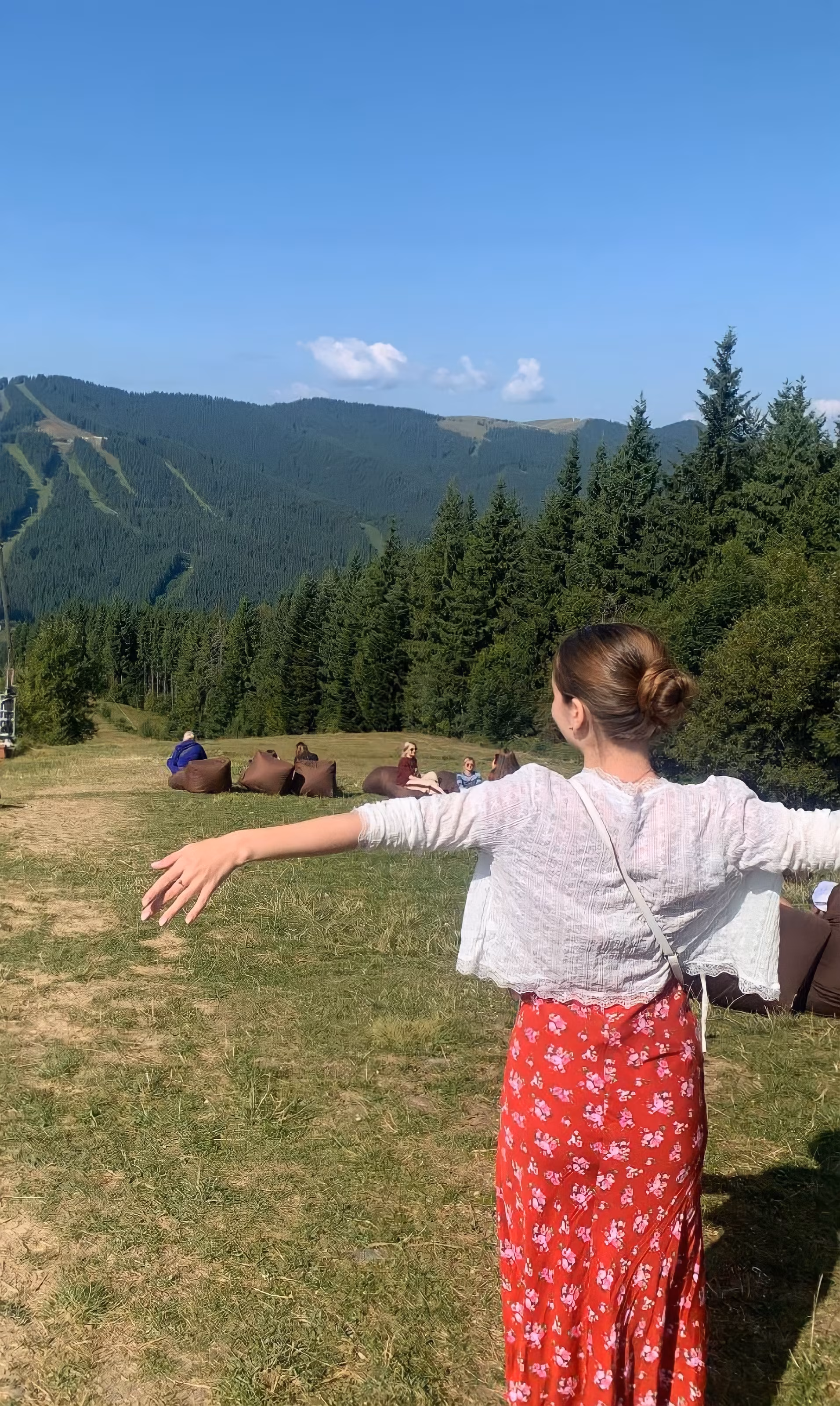 Katerina 25 Kyiv  Ukraine Prête à rencontrer un homme qui me soutienne