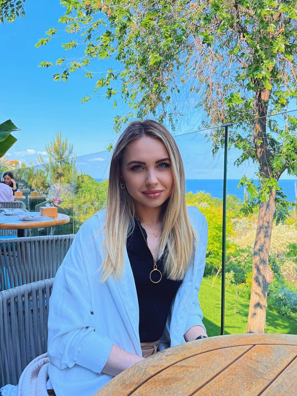 Anna 30 Odessa Ukraine Je cherche un homme au cœur pur
