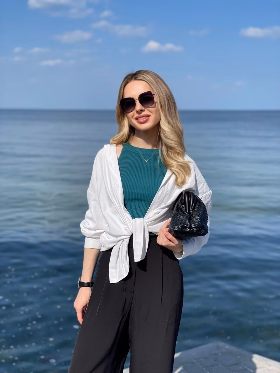Anna 30 Odessa Ukraine Je cherche un homme au cœur pur