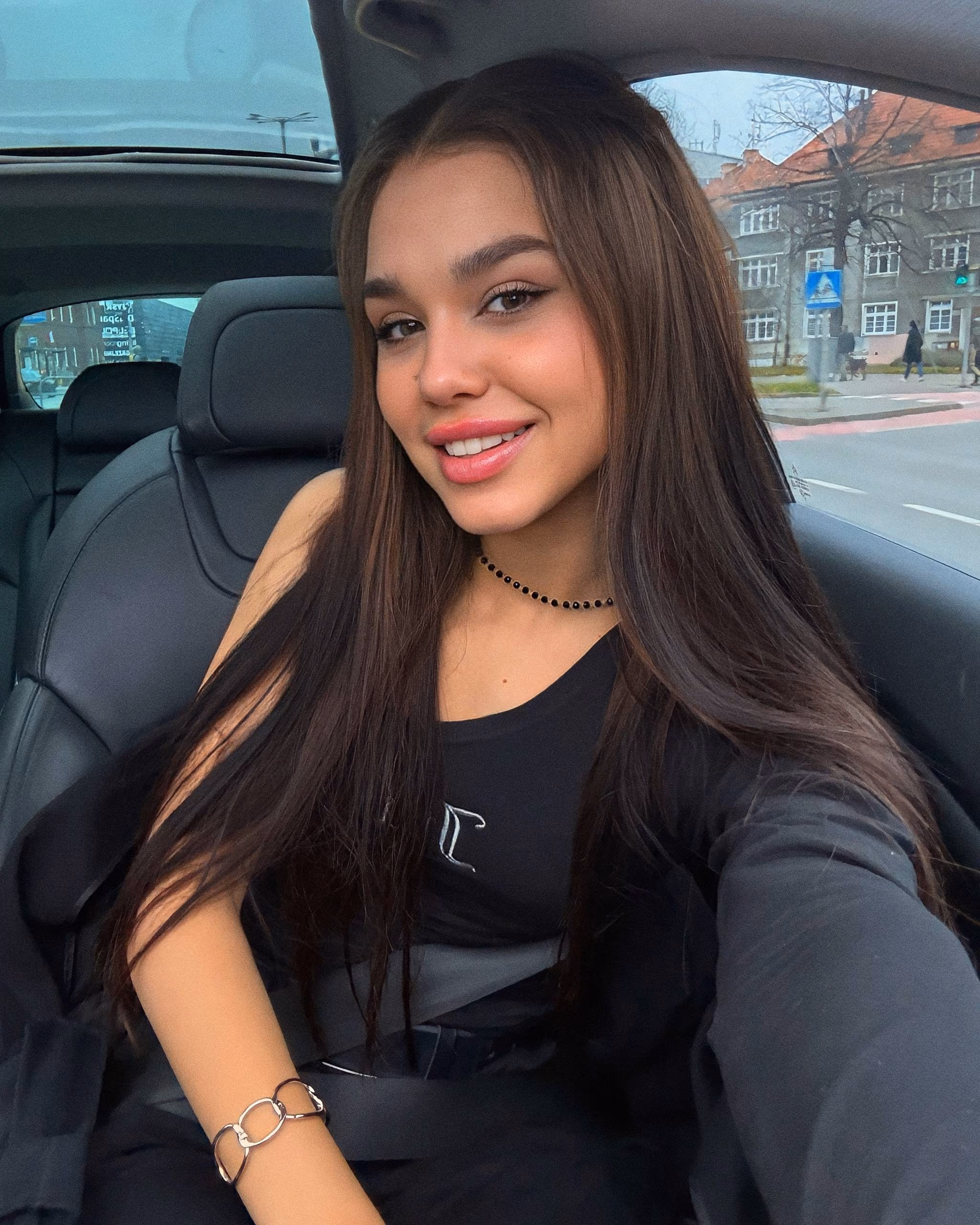 Anastasiia 21 Gradsk Poland Je cherche un homme avec des principes solides