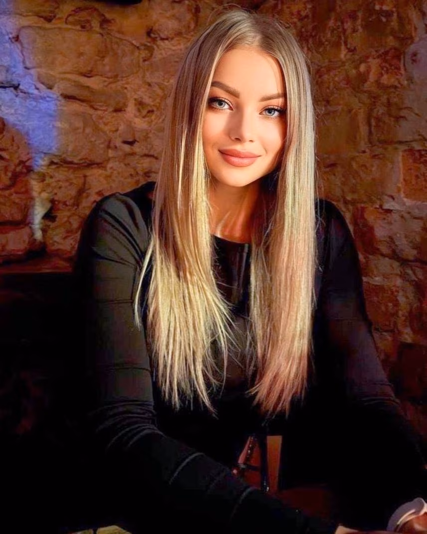 Anna 35 Ivano-Frankivsk Ukraine Je cherche un homme avec une belle personnalité