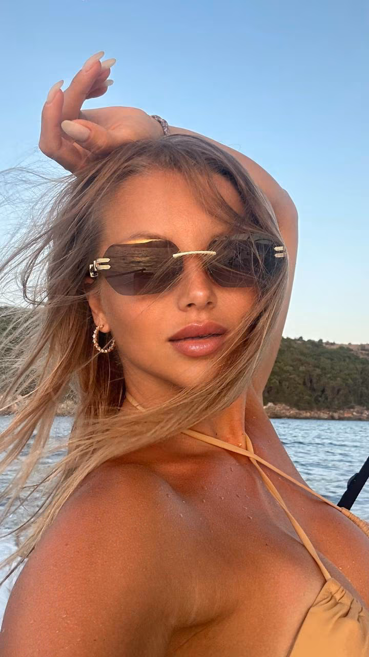 Anna 35 Ivano-Frankivsk Ukraine Je cherche un homme avec une belle personnalité
