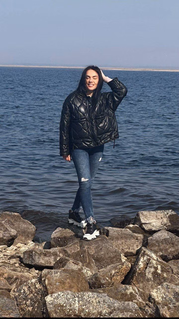 Inna 38 Cherkasy Ukraine Je cherche un homme digne de confiance