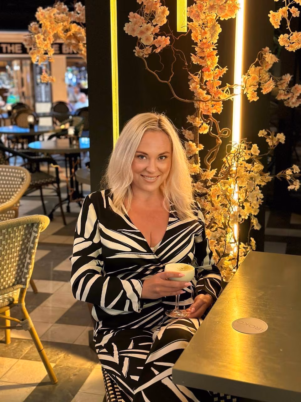 Victoria 51 Berlin Germany Je cherche un homme mature