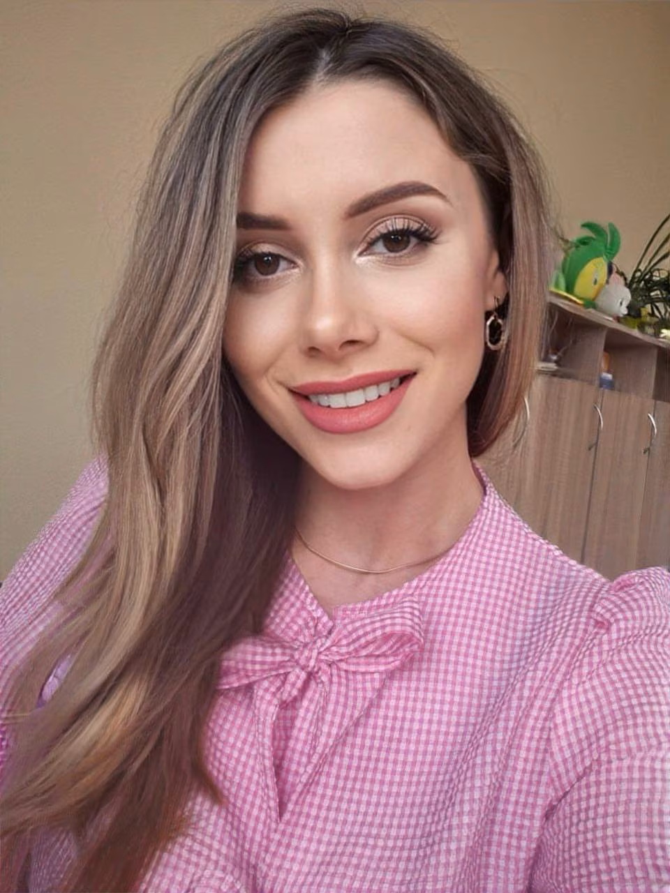 Inna 33 Chernihiv Ukraine Je cherche un homme pour la passion et la romance