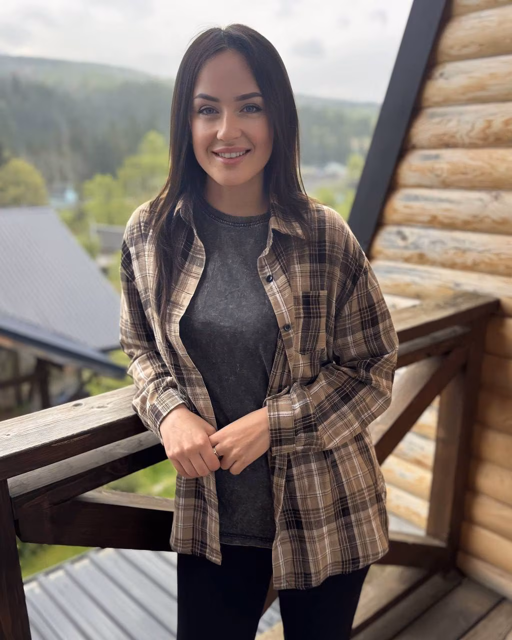 Irina 35 Kyiv  Ukraine Je cherche un homme pour me sentir en sécurité