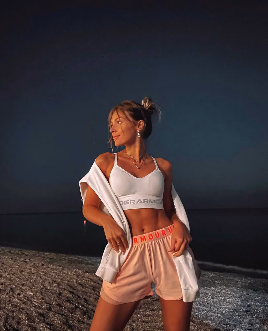 Polina 29 Odessa Ukraine Je cherche un homme pour un avenir radieux