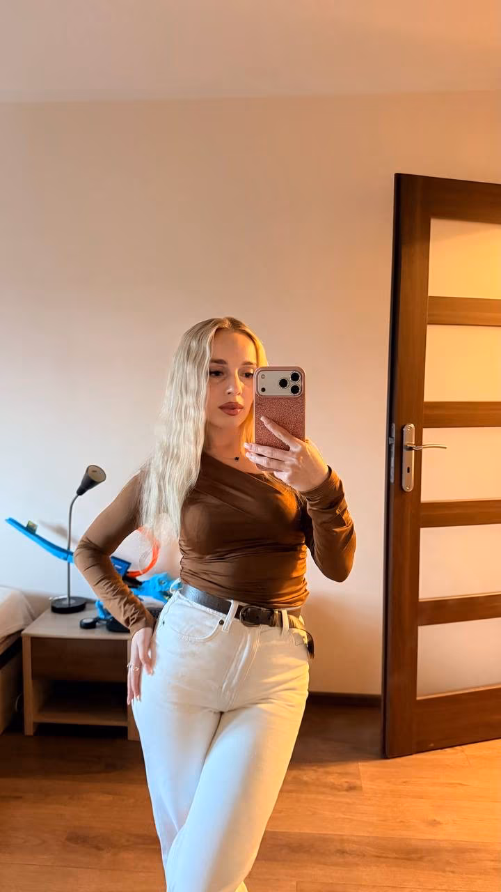 Viktoria 26 Dnepr Ukraine Je cherche un homme pour un chemin de vie