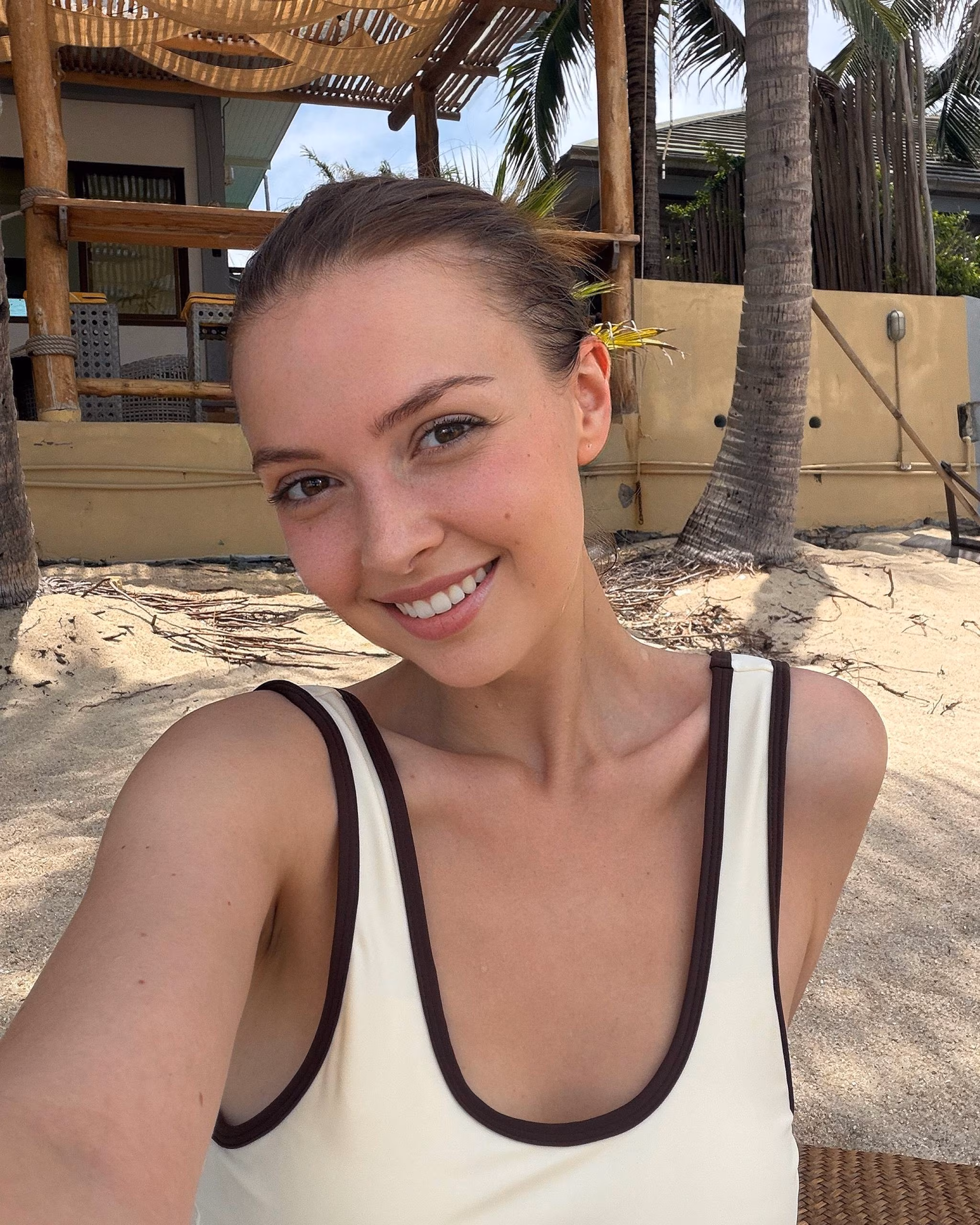 Alina 28 Bangkok Thailand Je cherche un homme pour une relation sérieuse