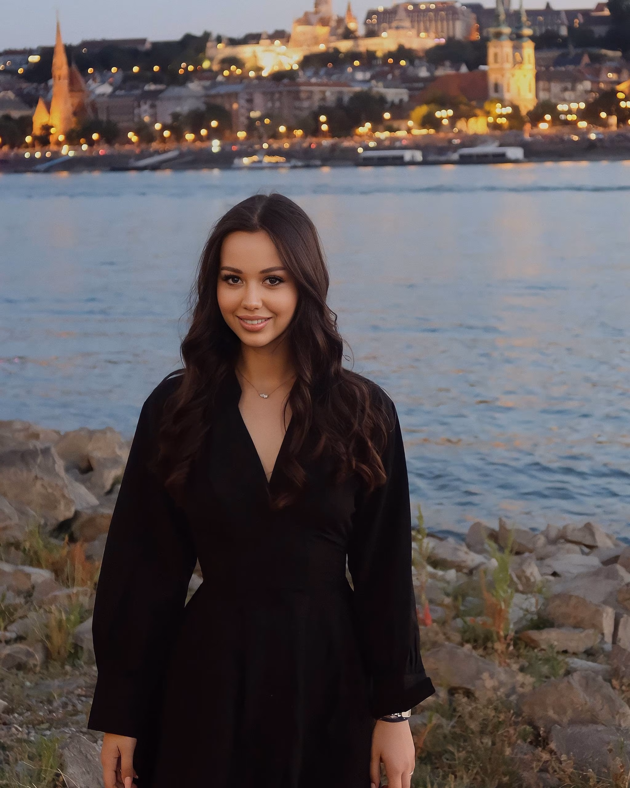 Yelyzaveta 18 Mukacheve Ukraine Je cherche un homme pour une relation sérieuse