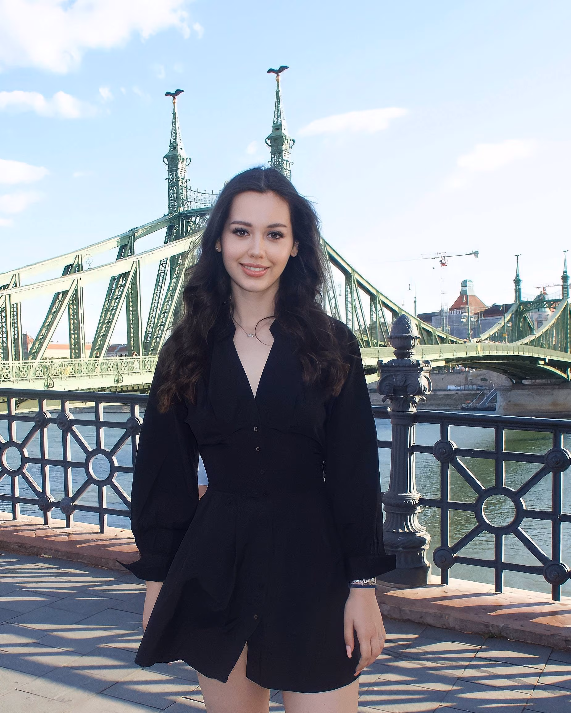 Yelyzaveta 18 Mukacheve Ukraine Je cherche un homme pour une relation sérieuse