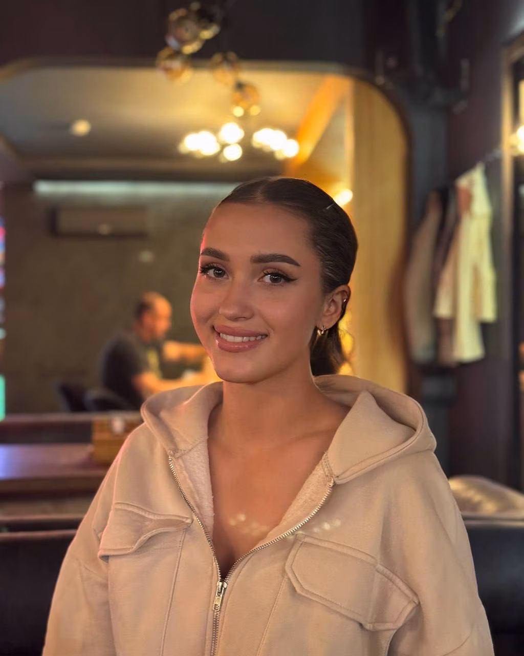 Viktoriia 21 Kropyvnytskyi  Ukraine Je cherche un homme pour un nouveau départ