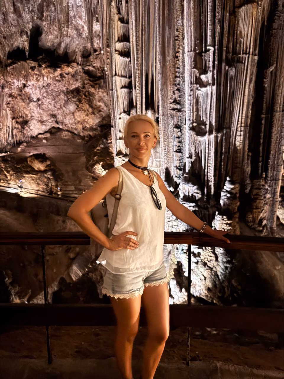 Olena 42 Benalmadena Spain Je cherche un homme pour voyager ensemble