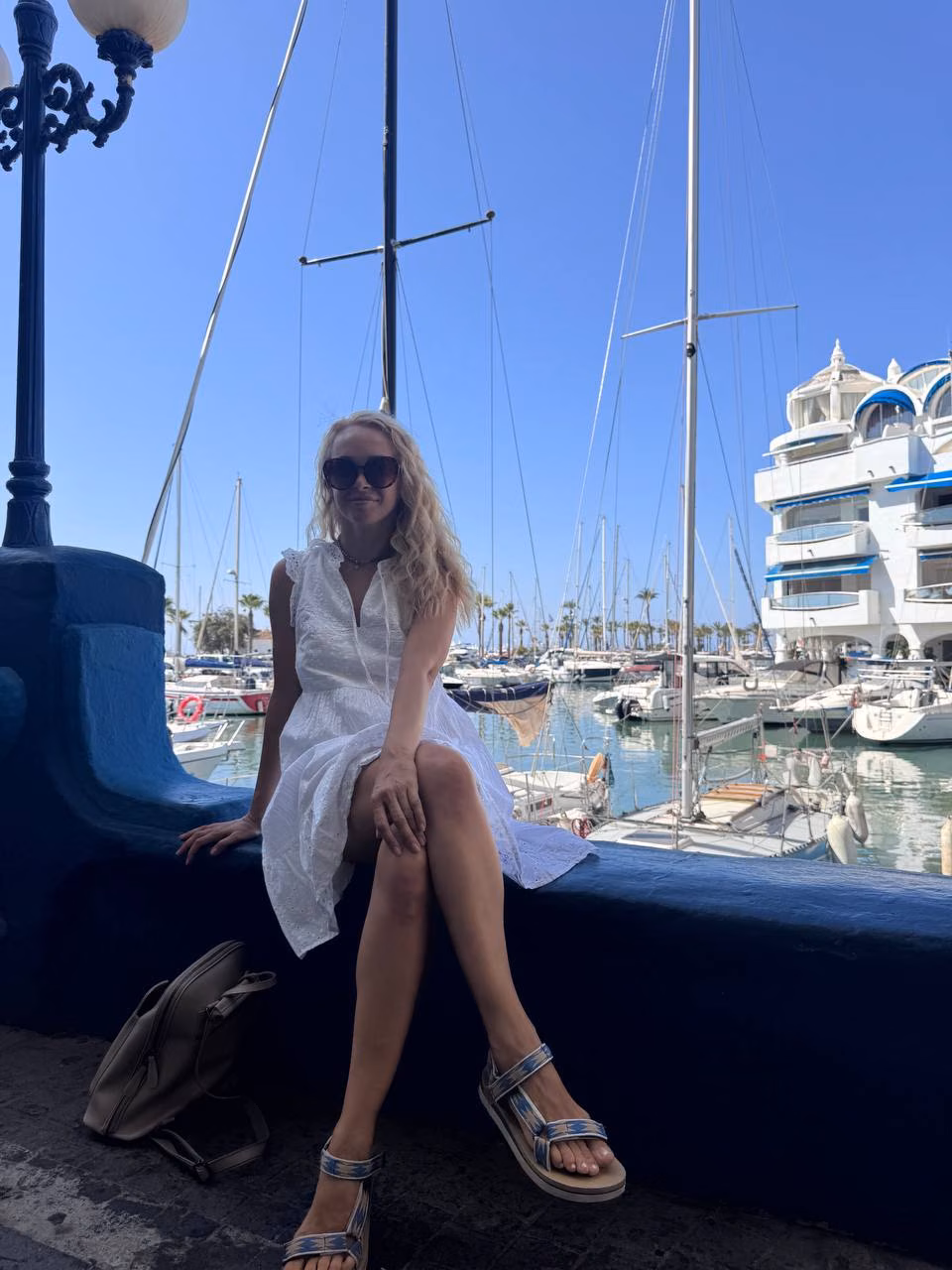 Olena 42 Benalmadena Spain Je cherche un homme pour voyager ensemble