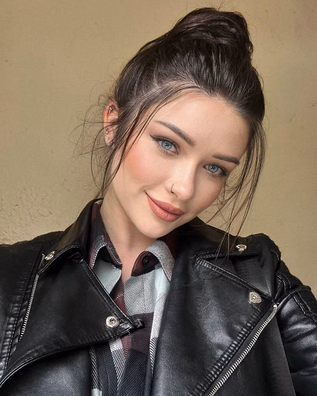 Lilianna-Mariia 25 Lviv Ukraine Je cherche un homme qui veut des enfants