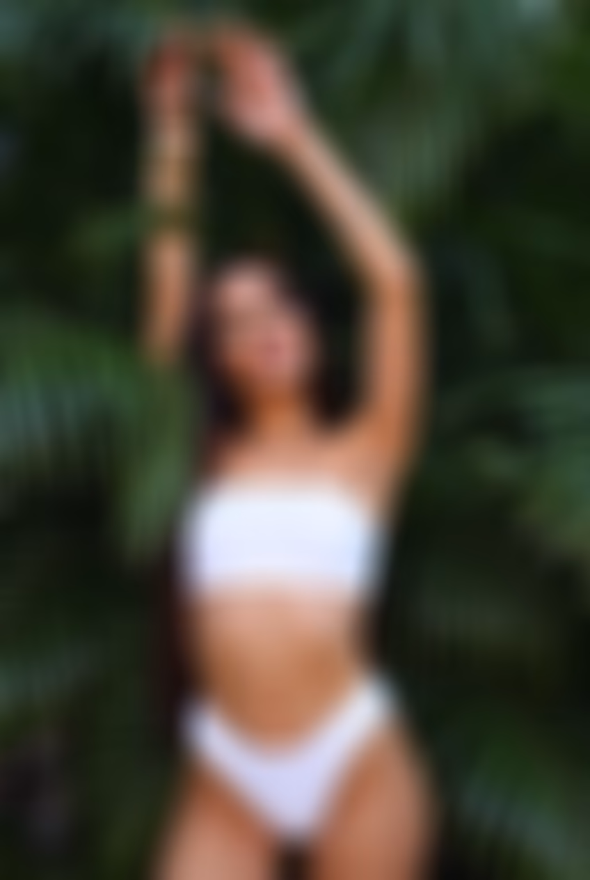 Tetiana 26 Lviv Ukraine Je veux un homme fort mais doux