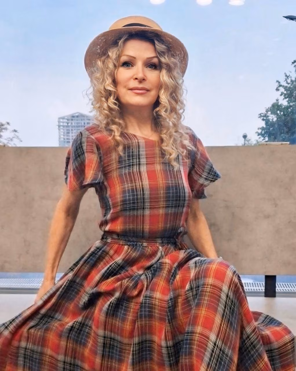 Irina 57 Dnipro  Ukraine Je veux un homme ouvert d'esprit