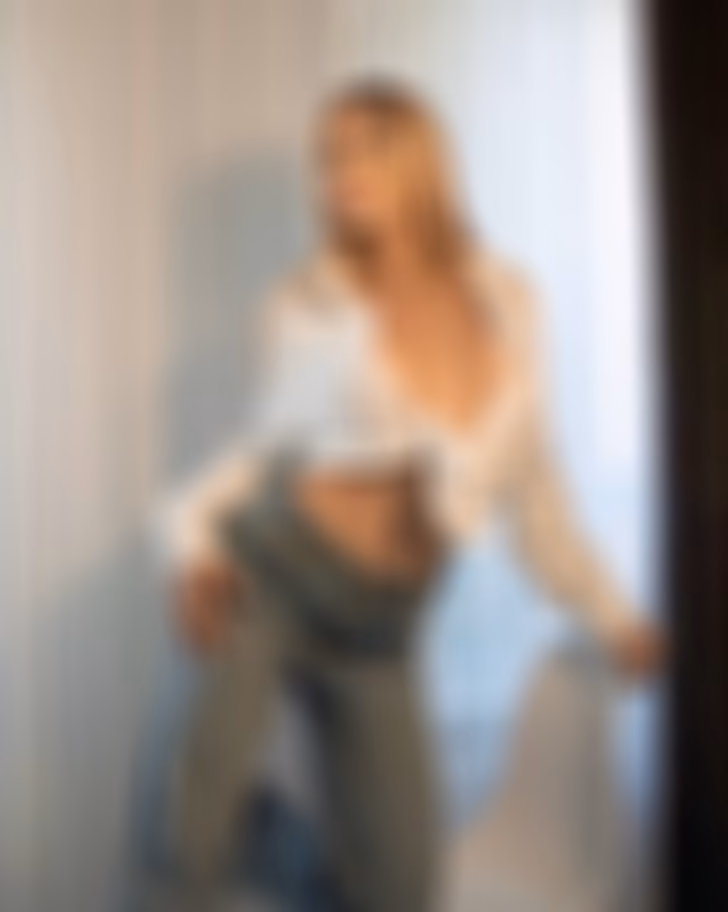 JULIA 33 Chernivtsi Ukraine Je veux un homme ouvert d'esprit