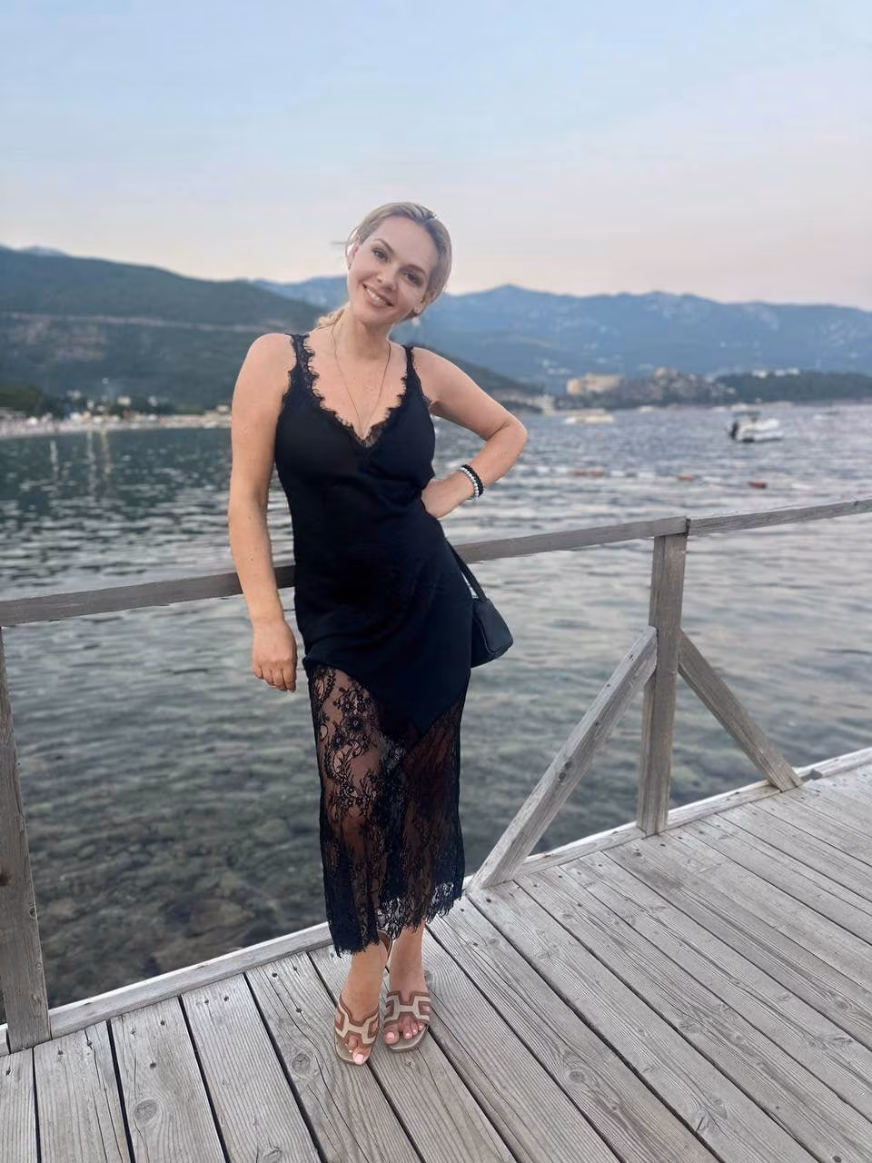 Tatiana 43 Berlin Germany Prête à rencontrer un homme compréhensif