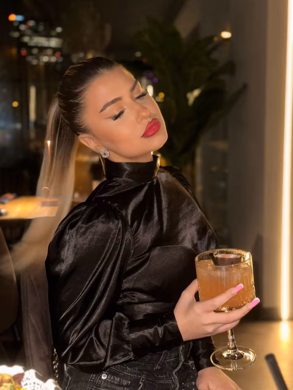 Georgiana ukrainienne femme