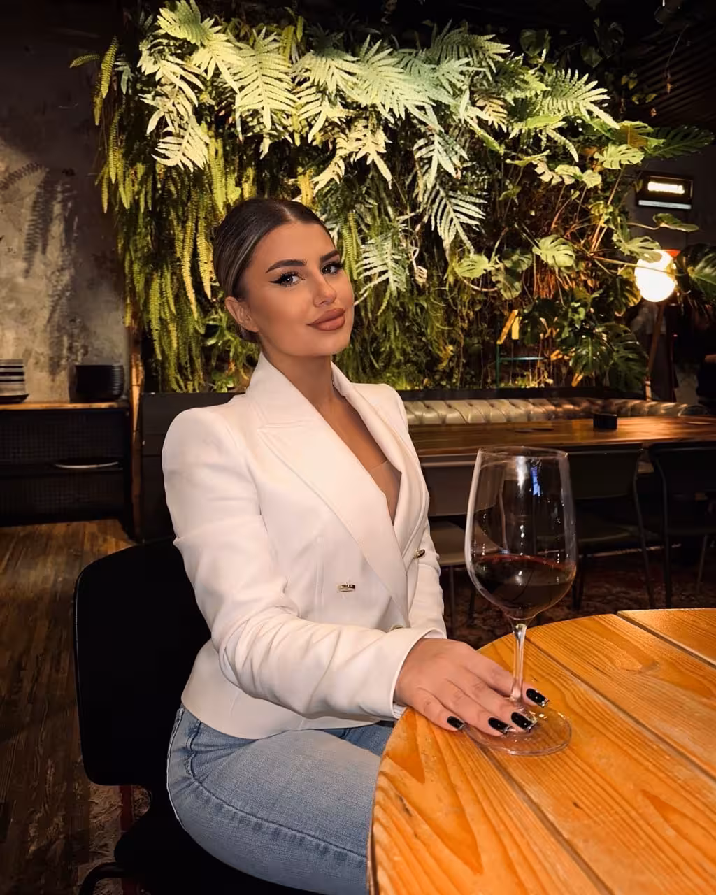 Georgiana ukrainienne femme