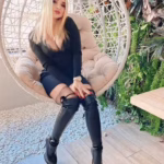 Violetta ukrainiennes femmes