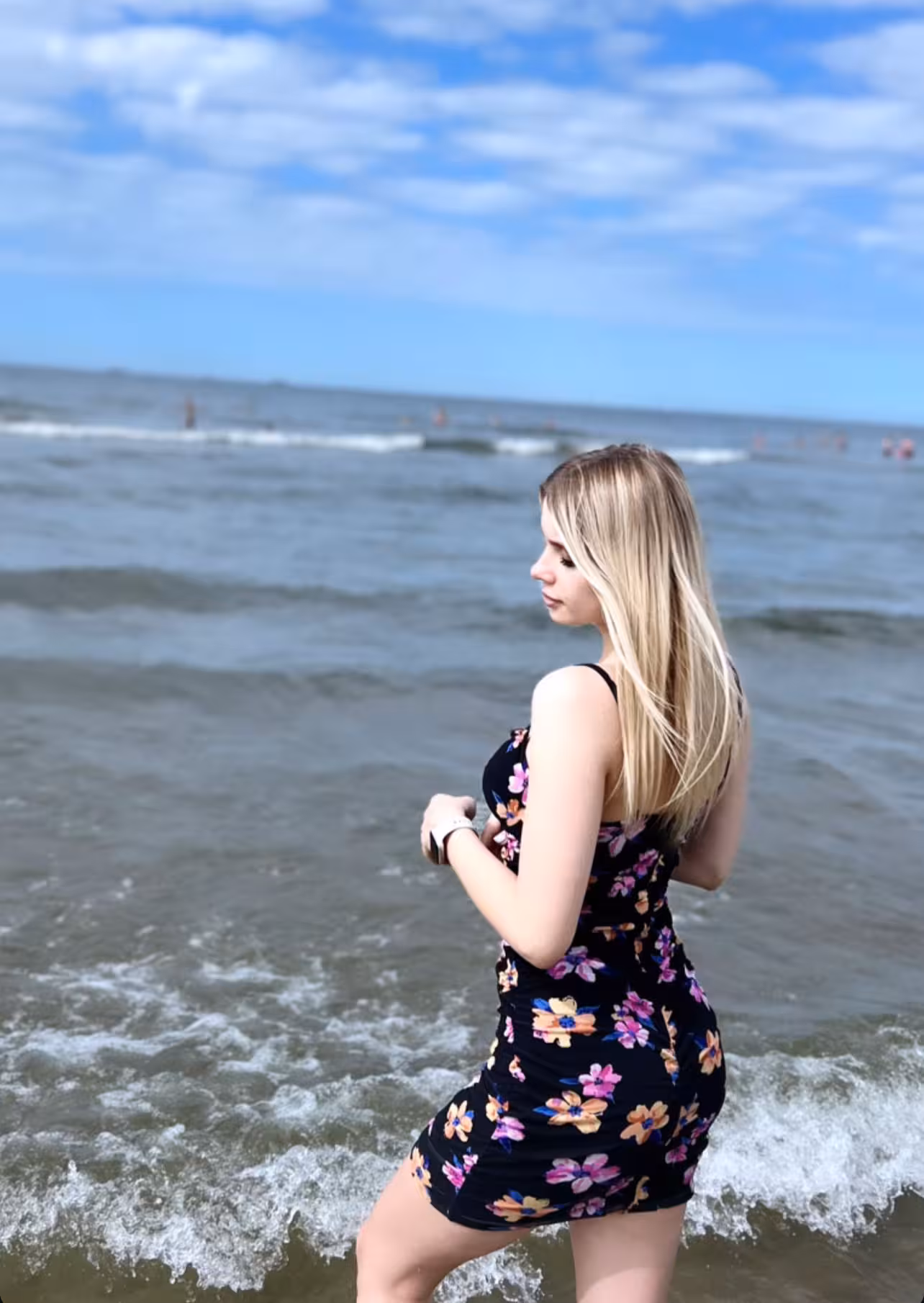 Tanya who pays for wedding in ukraine